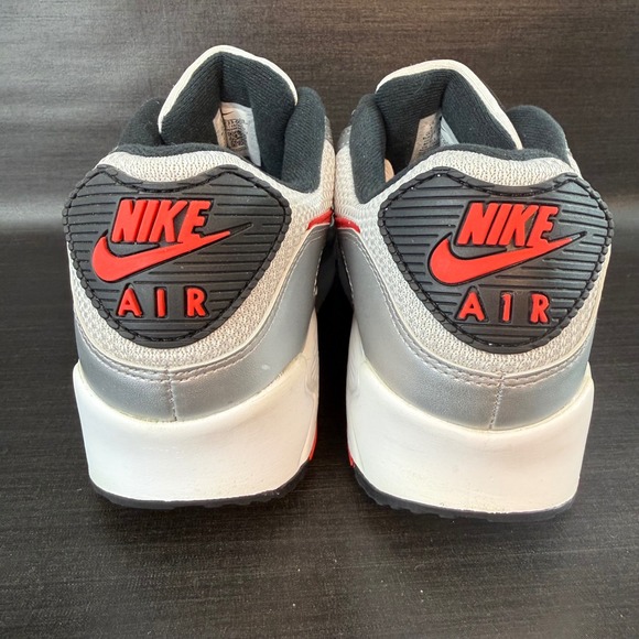 NEW Nike Air Max 90 Mens size 9 Metallic Silver Red Athletic Shoes DX4233-001 main image 9